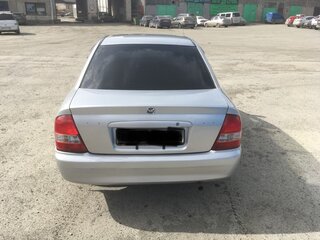 2000 Mazda Familia VIII (BJ), серый, 300000 рублей, вид 3