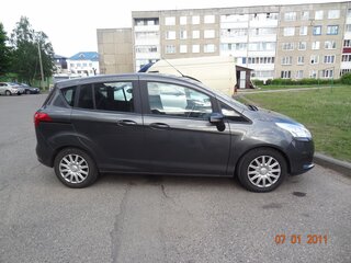 2017 Ford B-MAX, серый, 1400000 рублей, вид 4