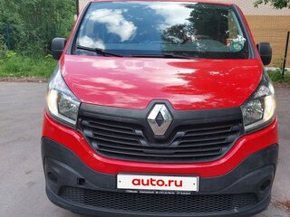2016 Renault Trafic III, красный, 2500000 рублей, вид 1