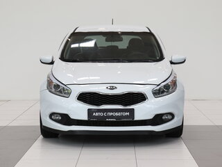2012 Kia Ceed II, белый, 591000 рублей, вид 2