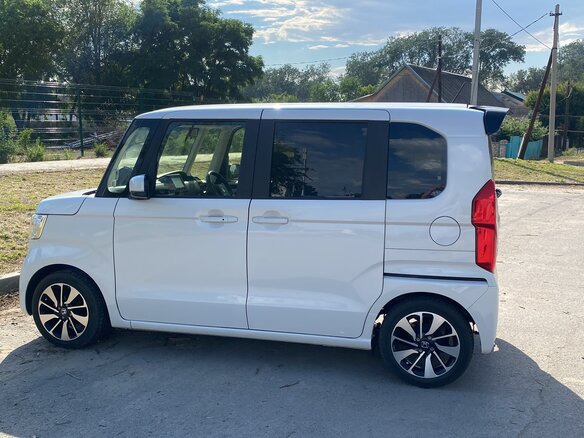2018 Honda N-BOX II, белый, 1100000 рублей - вид 2