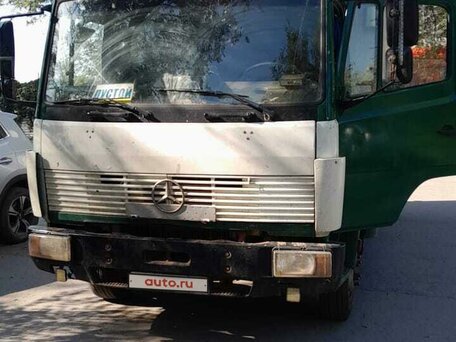 1995 Mercedes-Benz MB 100, зелёный, 1250000 рублей, вид 5