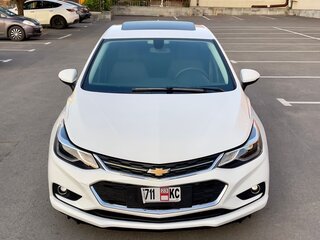 2016 Chevrolet Cruze II, белый, 1100000 рублей, вид 3
