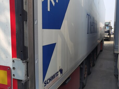 2013 Schmitz Cargobull SKO, белый, 5000000 рублей, вид 2