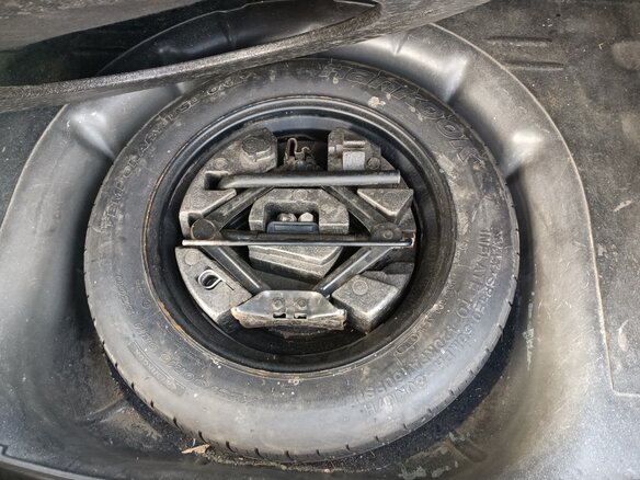 2012 Ford Focus III, чёрный - вид 12