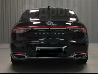 2020 Hyundai Grandeur VI Рестайлинг, чёрный, 2300000 рублей, вид 2