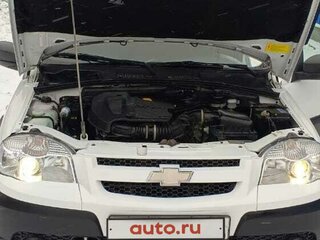 2018 Chevrolet Niva I Рестайлинг, белый, 605000 рублей, вид 2