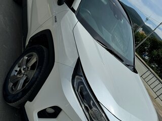 2019 Toyota RAV4 V (XA50), белый, 3700000 рублей, вид 4