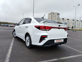 2018 Kia Rio IV, белый, 1100000 рублей, вид 5