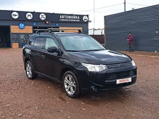 2012 Mitsubishi Outlander III, чёрный, 1450000 рублей, вид 2