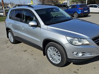 2009 Volkswagen Tiguan I, серебристый, 1250000 рублей, вид 4