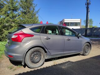 2013 Ford Focus III, серый, 920000 рублей, вид 4