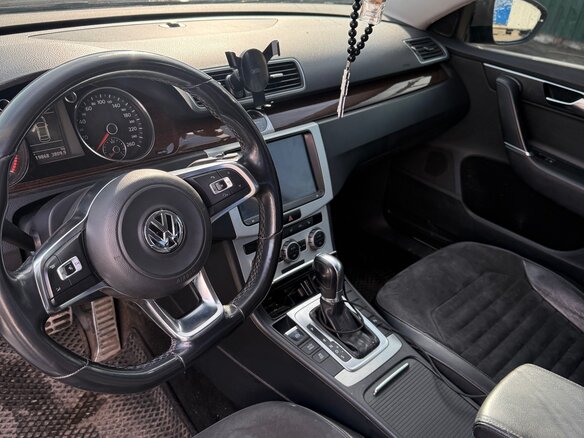 2013 Volkswagen Passat B7, чёрный, 1150000 рублей - вид 13