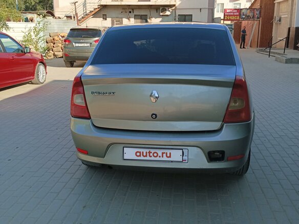 2013 Renault Logan I Рестайлинг, бежевый, 450000 рублей - вид 2