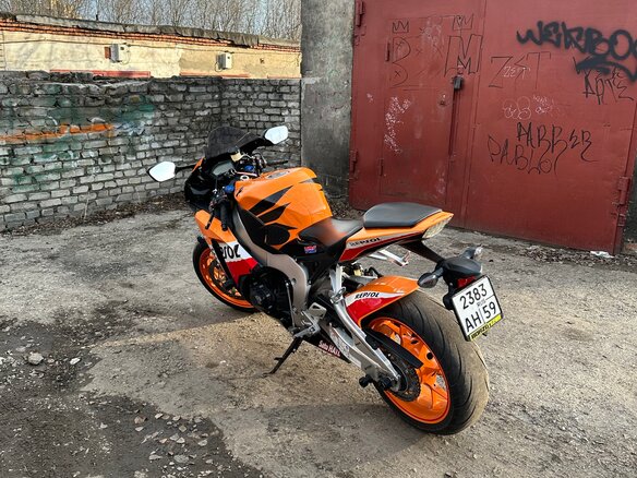 2013 Honda CBR 1000 RR/RA Fireblade, оранжевый, 950000 рублей - вид 16
