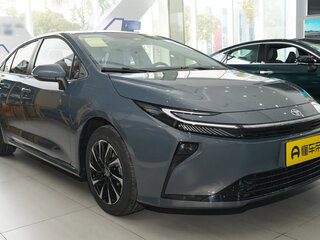 2026 Toyota Corolla XII (E210) Рестайлинг 2, серый, 3105000 рублей, вид 4