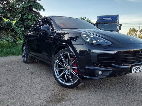2015 Porsche Cayenne Diesel II Рестайлинг (958), чёрный, 3750000 рублей - вид 7