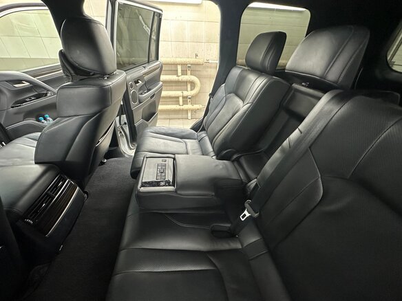 2019 Lexus LX 450d III Рестайлинг 2, белый, 11200000 рублей - вид 9