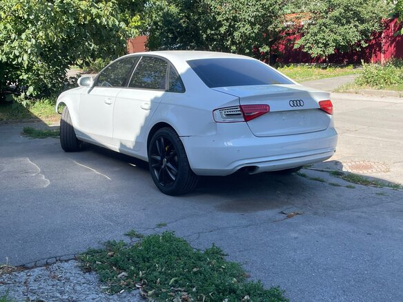 2012 Audi A4 IV (B8) Рестайлинг, белый, 999999 рублей - вид 5