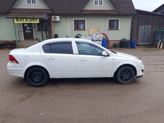 2014 Opel Astra H Рестайлинг, белый, 710000 рублей, вид 3