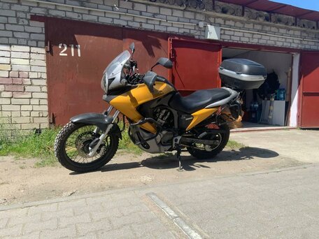 2008 Honda XL700V Transalp, золотистый, 500000 рублей, вид 2