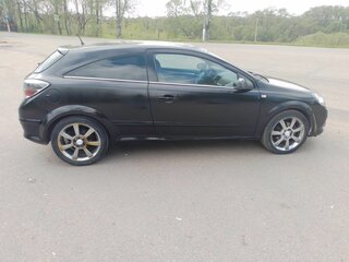 2007 Opel Astra GTC H Рестайлинг, чёрный, 280000 рублей, вид 3