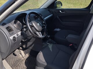 2014 Skoda Yeti I Рестайлинг, белый, 755000 рублей, вид 5