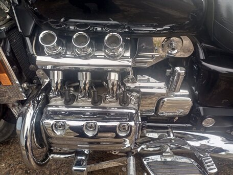 1998 Honda Valkyrie 1500, чёрный, 650000 рублей, вид 2