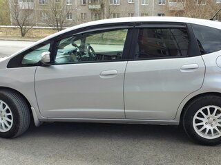 2011 Honda Fit II, серый, 1100000 рублей, вид 4