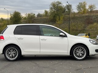 2011 Volkswagen Golf VI, белый, 800000 рублей, вид 4