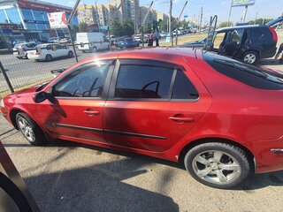 2002 Renault Laguna II, красный, 390000 рублей, вид 2