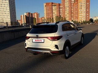 2020 Kia Rio X IV Рестайлинг, белый, 1730000 рублей, вид 3