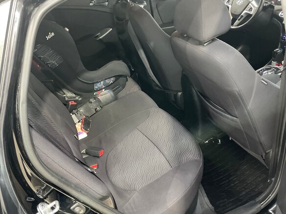 2012 Hyundai Solaris I, чёрный, 890000 рублей - вид 11