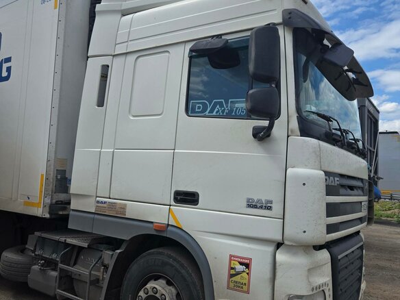 2011 DAF XF 105, белый, 4000000 рублей - вид 1
