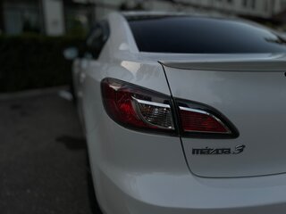 2011 Mazda 3 II (BL) Рестайлинг, белый, 1180000 рублей, вид 5