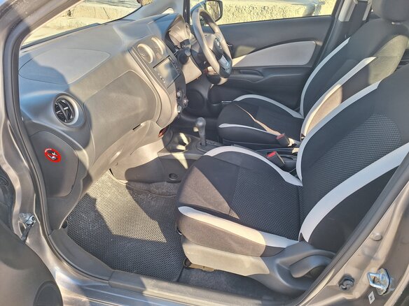 2020 Nissan Note II Рестайлинг, серый, 1050000 рублей - вид 7