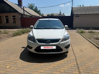 2009 Ford Focus II Рестайлинг, белый, 710000 рублей, вид 3