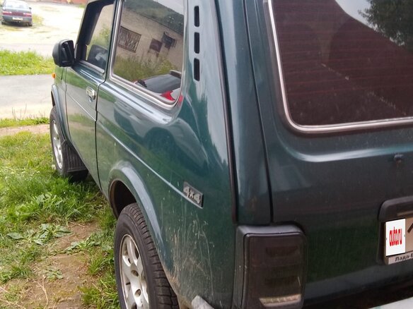 2011 Lada (ВАЗ) 2121 (4x4) I Рестайлинг, зелёный, 500000 рублей - вид 4