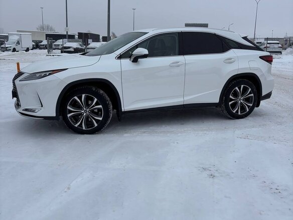 2021 Lexus RX 300 IV Рестайлинг, белый, 5800000 рублей - вид 3