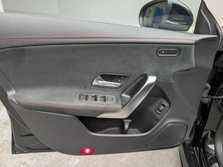 2021 Mercedes-Benz CLA 200 II (C118, X118), чёрный, 3557000 рублей, вид 5