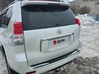 2012 Toyota Land Cruiser Prado 150 Series, белый, 3400000 рублей, вид 3