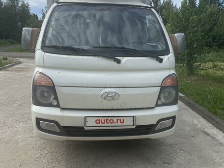 2014 Hyundai Porter II, белый, 850000 рублей, вид 2