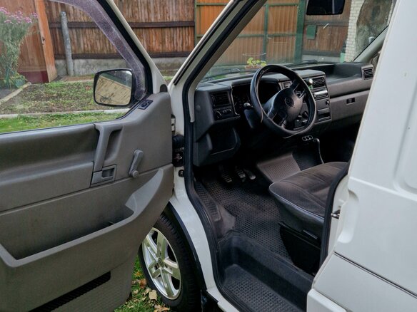 1998 Volkswagen Transporter, белый, 933333 рублей - вид 10