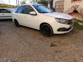 2019 Lada (ВАЗ) Granta I Рестайлинг, белый, 400000 рублей, вид 2