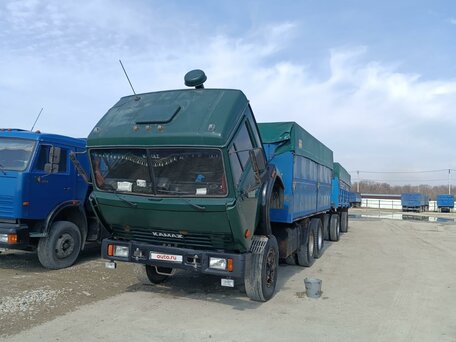 1993 КамАЗ 5350, зелёный, 1150000 рублей, вид 4