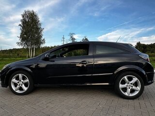 2006 Opel Astra GTC H, чёрный, 400000 рублей, вид 2