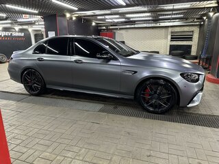 2020 Mercedes-Benz E-Класс AMG 63 AMG S V (W213) Рестайлинг, серый, 9990000 рублей, вид 3