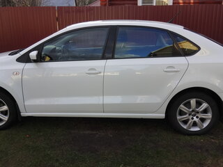 2014 Volkswagen Polo V, белый, 800000 рублей, вид 1