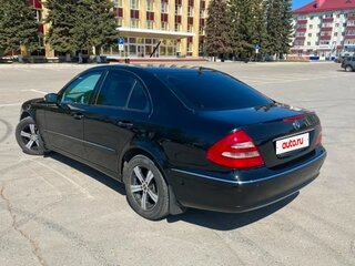 2005 Mercedes-Benz E-Класс 280 III (W211, S211), чёрный, 1155000 рублей, вид 4
