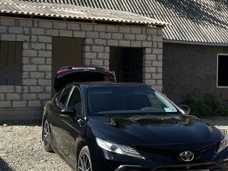 2019 Toyota Camry VIII (XV70), чёрный, 2750000 рублей, вид 2